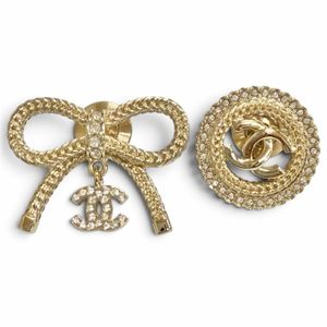 Mint condition △CHANEL B24K ABE646B Coco Mark Rhinestone RIBON Coco Button Pin Badge Brooch Gold Made in Italy Women's with Box