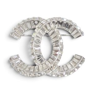 Mint condition △CHANEL F23V Coco Mark CC Logo Rhinestone Crystal Bijou Brooch Silver Made in France Women's