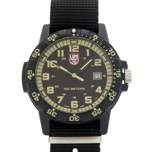 近全新 LUMINOX 0320系列 Leatherback Sea Turtle Giant 碳纤维 黑色 石英腕表 黑盘 1807【二手】