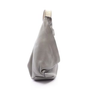 【สินค้ามือสอง】 โลเว่ LOEWE กระเป๋าคาดเอว กระเป๋าใส่ศพและกระเป๋าคาดเอว ANTON SLING สีเทา/ไอวอรี่ หนัง สำหรับผู้ชาย สภาพ B
