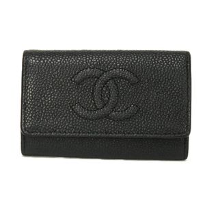 二手 CHANEL 香奈儿 CC Signature 6连钥匙包 CC标志 压纹缝线 粒面小牛皮 银色 双按扣 17系列 Coco Mark 鱼子酱皮 黑色 钥匙包/钥匙配饰 A01439