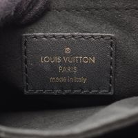 [중고] LOUIS VUITTON 숄더백 뉴웨이브 체인백 PM M20687 느와르 레더 여성용