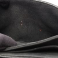 [중고] LOUIS VUITTON 숄더백 뉴웨이브 체인백 PM M20687 느와르 레더 여성용