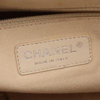 【중고】 Chanel 샤넬 토트백 마틀라세 아이보리 캐비어 스킨(그레인드 카프) 코코 마크 마틀라세 체인 토트 여성용 Used B