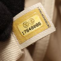 【중고】 Chanel 샤넬 토트백 마틀라세 아이보리 캐비어 스킨(그레인드 카프) 코코 마크 마틀라세 체인 토트 여성용 Used B