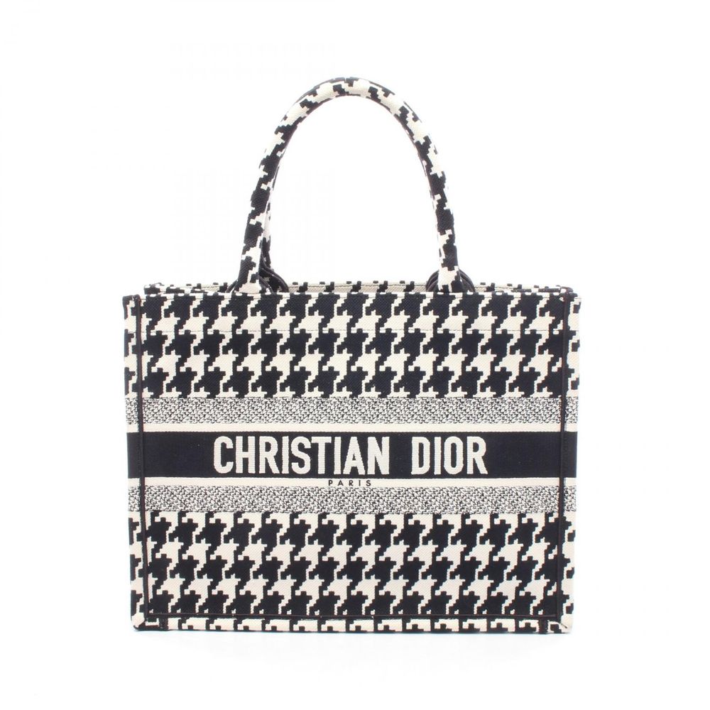 [중고] Dior 토트백 BOOK TOTE 미디엄 하운드투스 화이트/블랙 캔버스 토트백 미디엄 여성용 Used A
