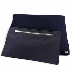 미사용품▼HERMES 에르메스 H393830T Just in Case 캐시미어 실크 실버 하드웨어 H로고 자수 지퍼 포켓 머플러/스톨 네이비 이탈리아제 정품 남성용