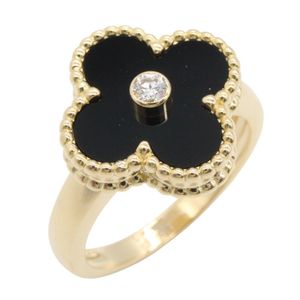 【二手】梵克雅寶 (Van Cleef & Arpels) 復古 Alhambra 系列戒指，鑲嵌 1 顆鑽石和縟瑪瑙，VCARA41000，K18（黃金）