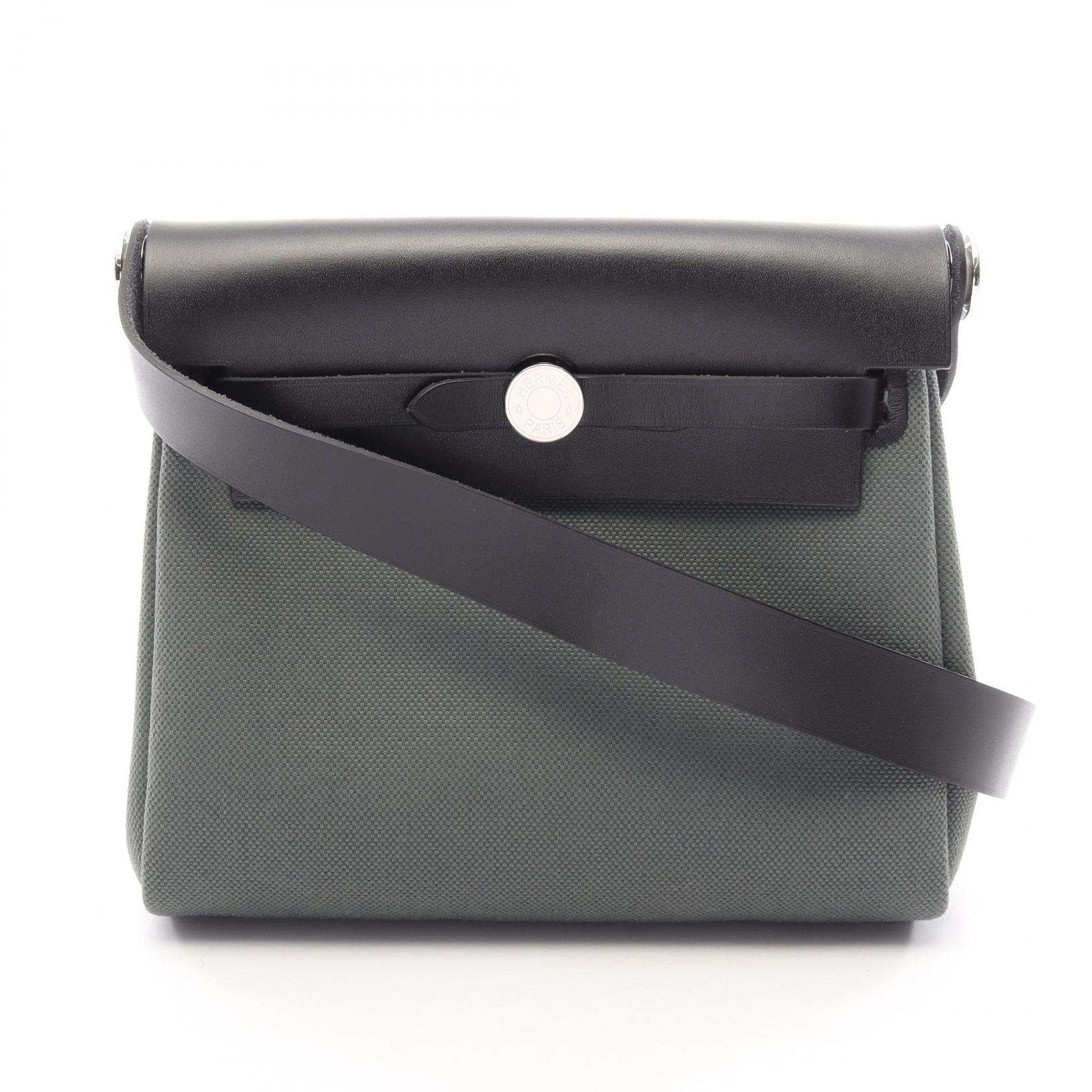 【二手】愛馬仕 HERMES 肩背包 Herbag Zip Mini Vert Mangrove Vert Mangrove/Black 其他 Herbag Zip Mini Vert Mangrove/Black