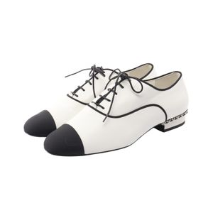 [Pre-owned] Chanel G37176 Leather Lace-up Shoes with Coco Mark - Unused