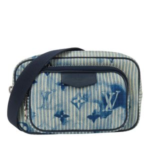 กระเป๋าสะพายไหล่ LOUIS VUITTON Outdoor Pochette ผ้าแคนวาส [มือสอง]
