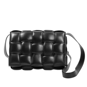 [Used] Bottega BOTTEGA VENETA Shoulder Bag Padded Cassette 591970 Maxi Intrecciato Black