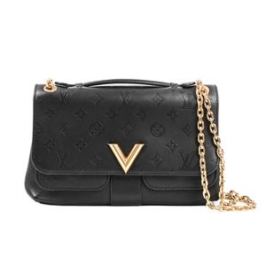 [Used] Louis LOUIS VUITTON Very Shoulder Bag M42899 Embossed Leather Black