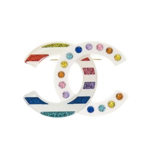 Like New Chanel Coco Mark Plastic White Color Brooch B18 Accessory 0539 [Used] CHANEL