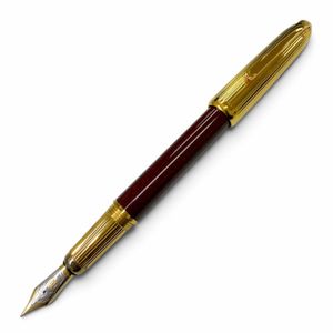 品相極佳 ▼Cartier復古 Pasha de Cartier 鋼筆，18K 金筆尖 (F)，大理石紋，金色/勃艮第酒紅色，法國製造，男士。