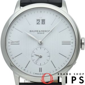 名士 (Baume & Mercier) Classima 雙時區腕錶 40mm Classima 雙時區石英錶 M0A10218，帶錶盒、保固卡，不銹鋼錶殼/皮革錶帶，男士腕錶，白色，成色極佳（未使用）
