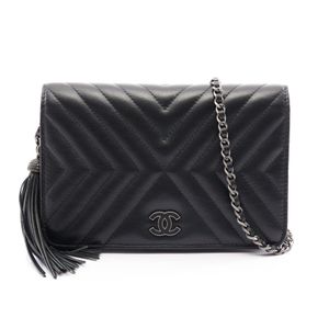[Used] Chanel CHANEL Shoulder Bag Chevron V-stitch Black Leather Chevron V-stitch Fringe Chain Wallet Women's Used A