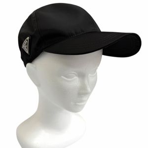 成色極佳 □ PRADA 2023 年 2HC274 部分牛皮 RE-NYLON 三角標誌棒球帽 黑色 XL 尺寸 義大利製造 正品 男士