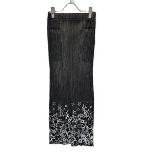 PLEATS PLEASE ISSEY MIYAKE PP22-JG813 블랙 스타 패턴 롱 스커트 [중고]