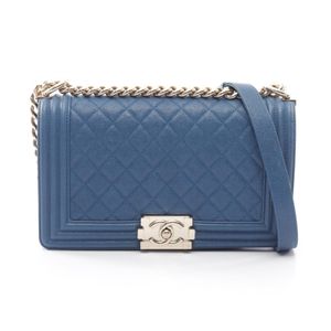 [Pre-owned] Chanel Boy Chanel Shoulder Bag A67086 Blue Caviar Skin (Grained Calfskin) Boy Chanel Chain Shoulder Bag for Women