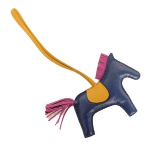 중고 HERMES 에르메스 로데오 MM 홀스 말 로즈 퍼플 내추럴 사브레 트리오 컬러 트리컬러 멀티 컬러 슈발 아뇨미로 블루 사피르 참