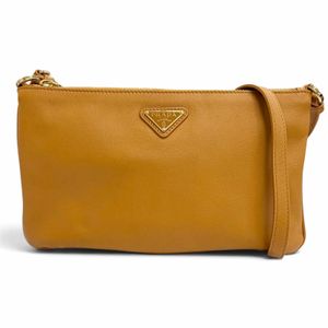 極美品△PRADA プラダ 1BC238 トライアングルロゴ ソフトグレインレザー ショルダーバッグ ブラウン ゴールド金具 イタリア製 レディース 保存袋付き