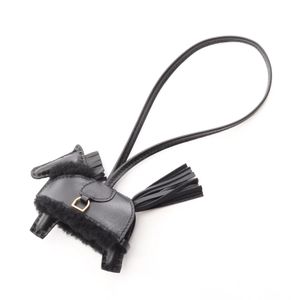 [Pre-owned] Hermes HERMES Charm Rodeo PM Robeo Plush Black Mouton Rodeo Robeo Plush PM Black Women's Unused
