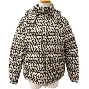 Mint condition VALENTINO 2023 model 3V3CNA319FU Iconograph Hooded Down Jacket, Beige, Size IT 50, Made in Italy, Authentic, Men's, with hanger.
